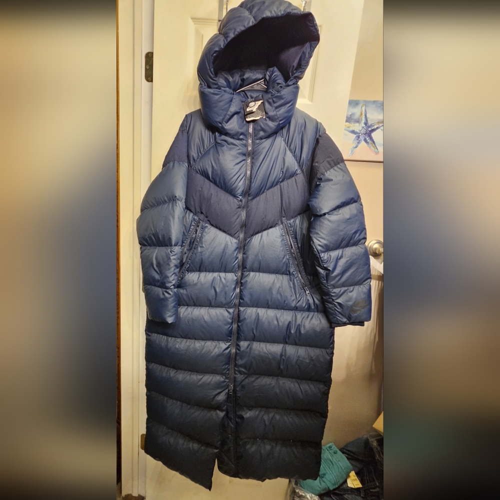 Blue Nike down puffer Jacket coat womens medium NEW